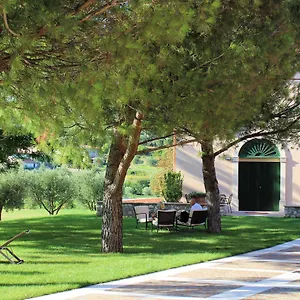 מלון Borgo Romantico Relais
