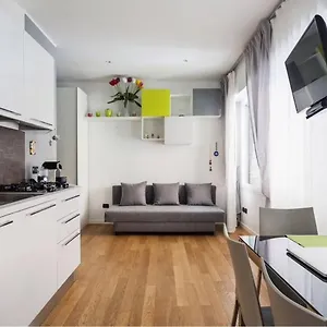  Apartamento Delizioso Bilocale In Bocconi - Porta Romana Italia